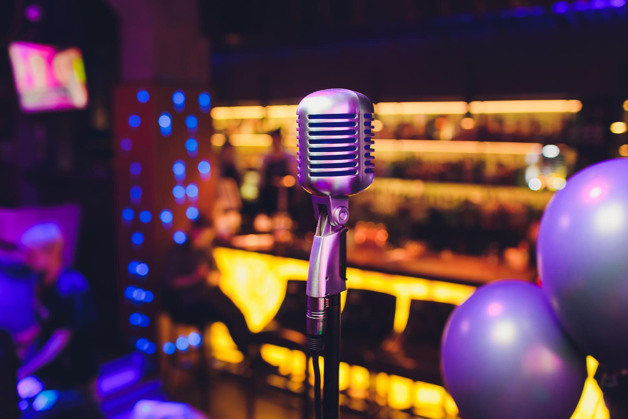 Transform Any Track into Karaoke Gold with a Single Click! 🎤✨